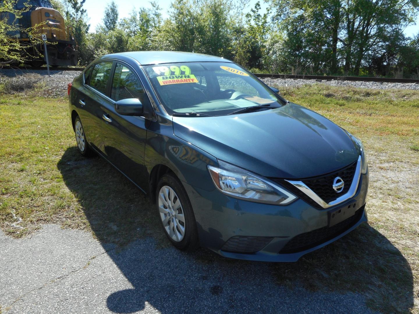 2016 Blue Nissan Sentra FE+ S (3N1AB7AP6GL) with an 1.8L L4 SFI DOHC 16V engine, CVT transmission, located at 2553 Airline Blvd, Portsmouth, VA, 23701, (757) 488-8331, 36.813889, -76.357597 - ***VEHICLE TERMS*** Down Payment: $999 Weekly Payment: $95 APR: 23.9% Repayment Terms: 42 Months *** CALL ELIZABETH SMITH - DIRECTOR OF MARKETING @ 757-488-8331 TO SCHEDULE YOUR APPOINTMENT TODAY AND GET PRE-APPROVED RIGHT OVER THE PHONE*** - Photo#3